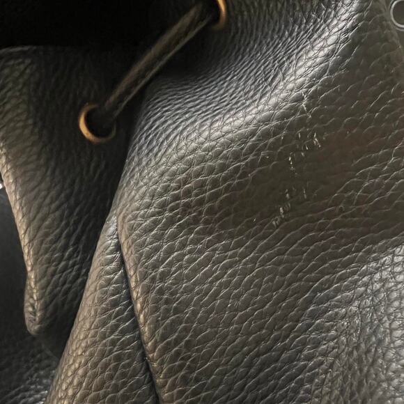 G.H. Bass & Co. Black Pebbled Leather Backpack Made in USA everyday essential - Picture 8 of 8